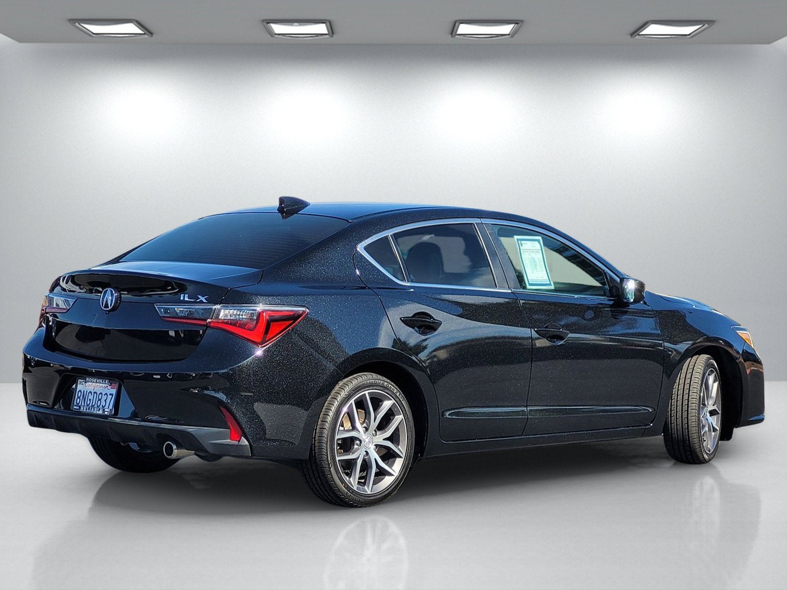 2019 Acura ILX w/Premium Pkg