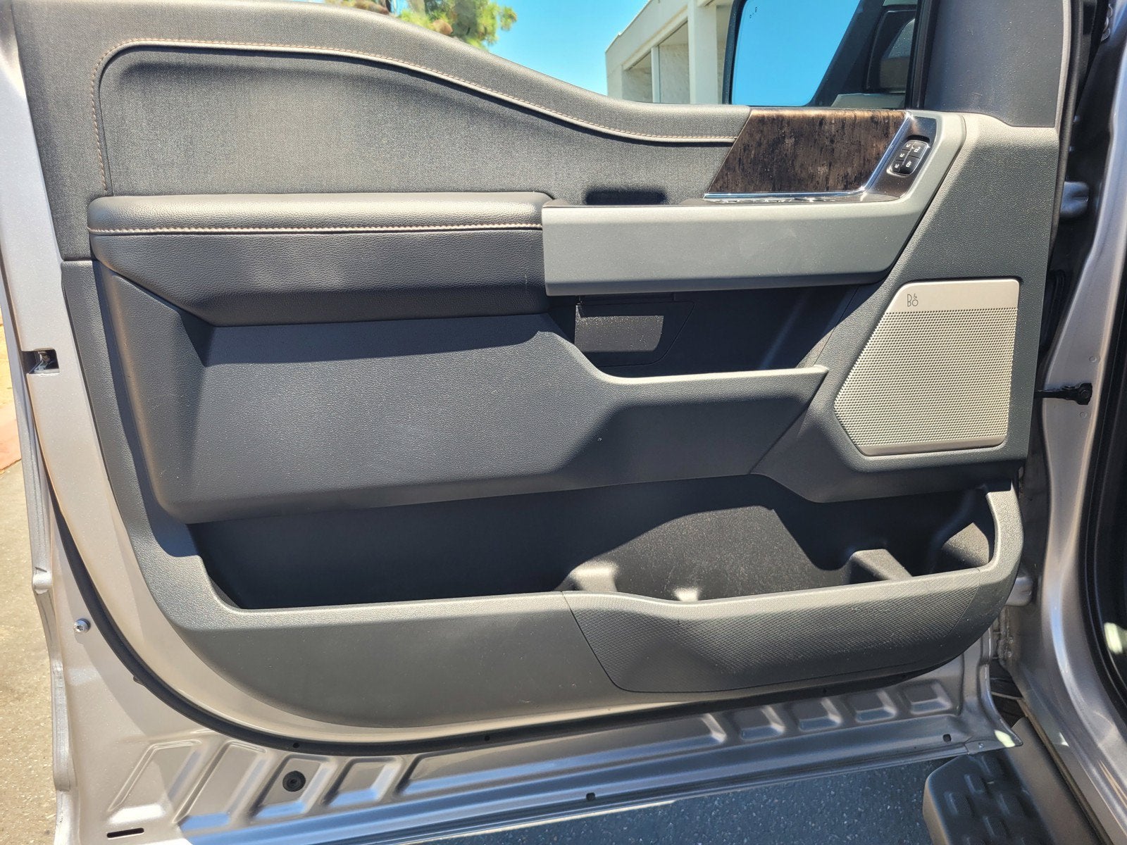 2022 Ford F-150 Lightning Pro