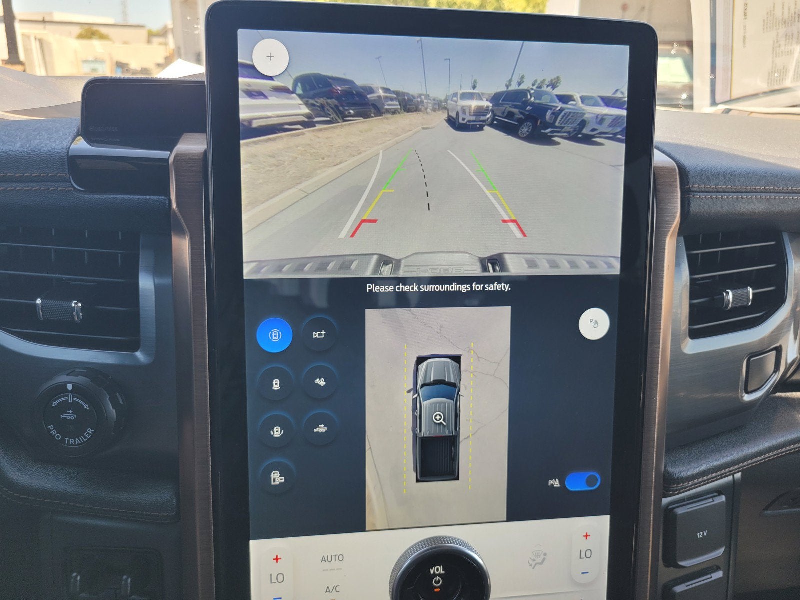 2022 Ford F-150 Lightning Pro