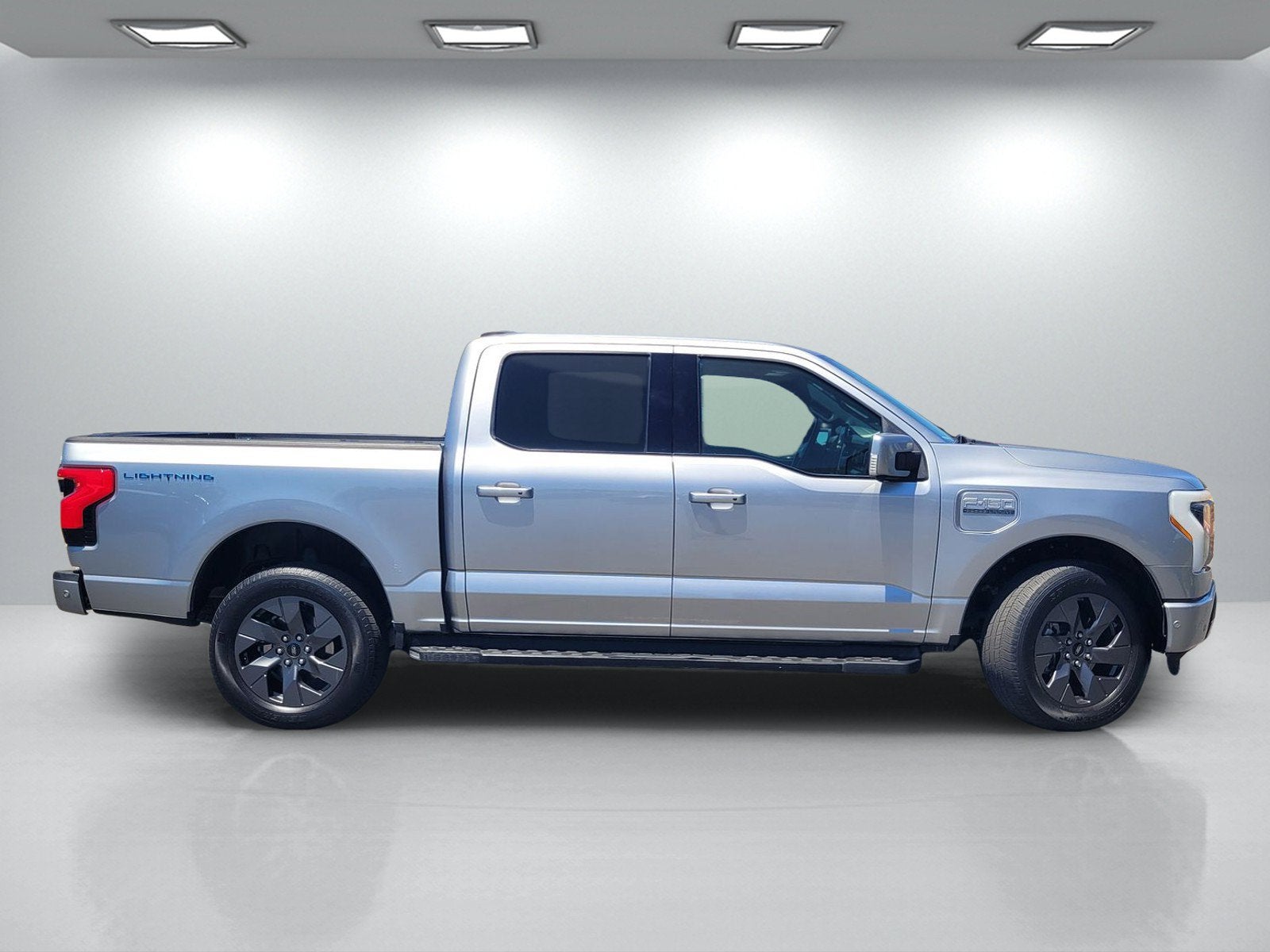 2022 Ford F-150 Lightning Pro