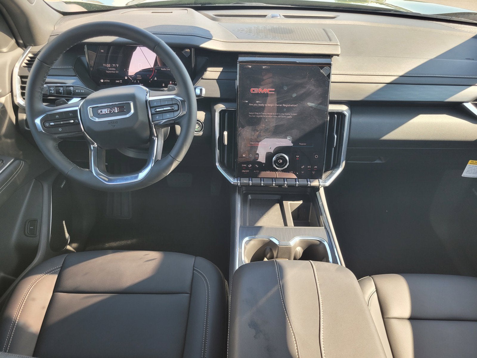 2027 GMC Acadia Elevation
