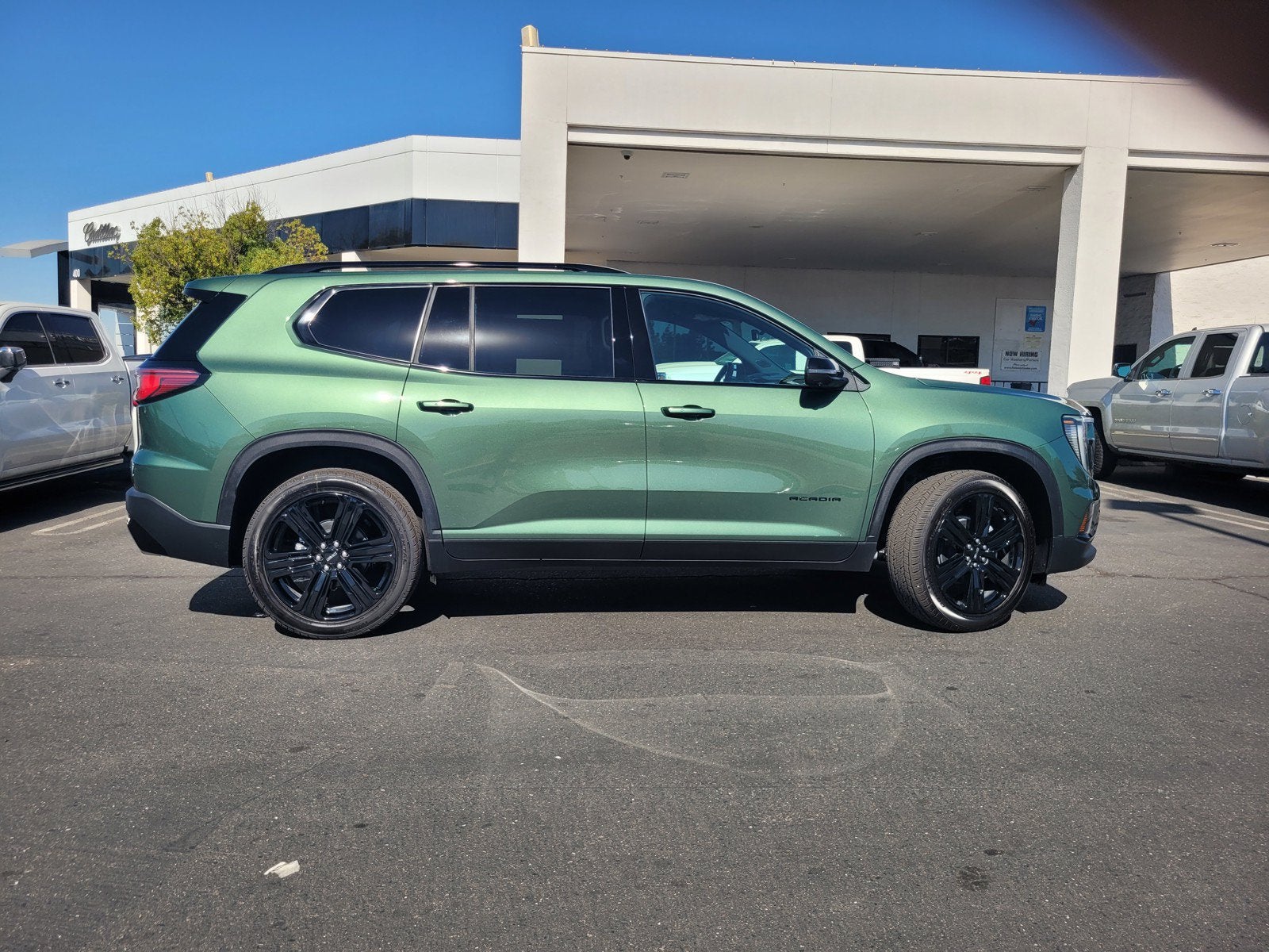2027 GMC Acadia Elevation