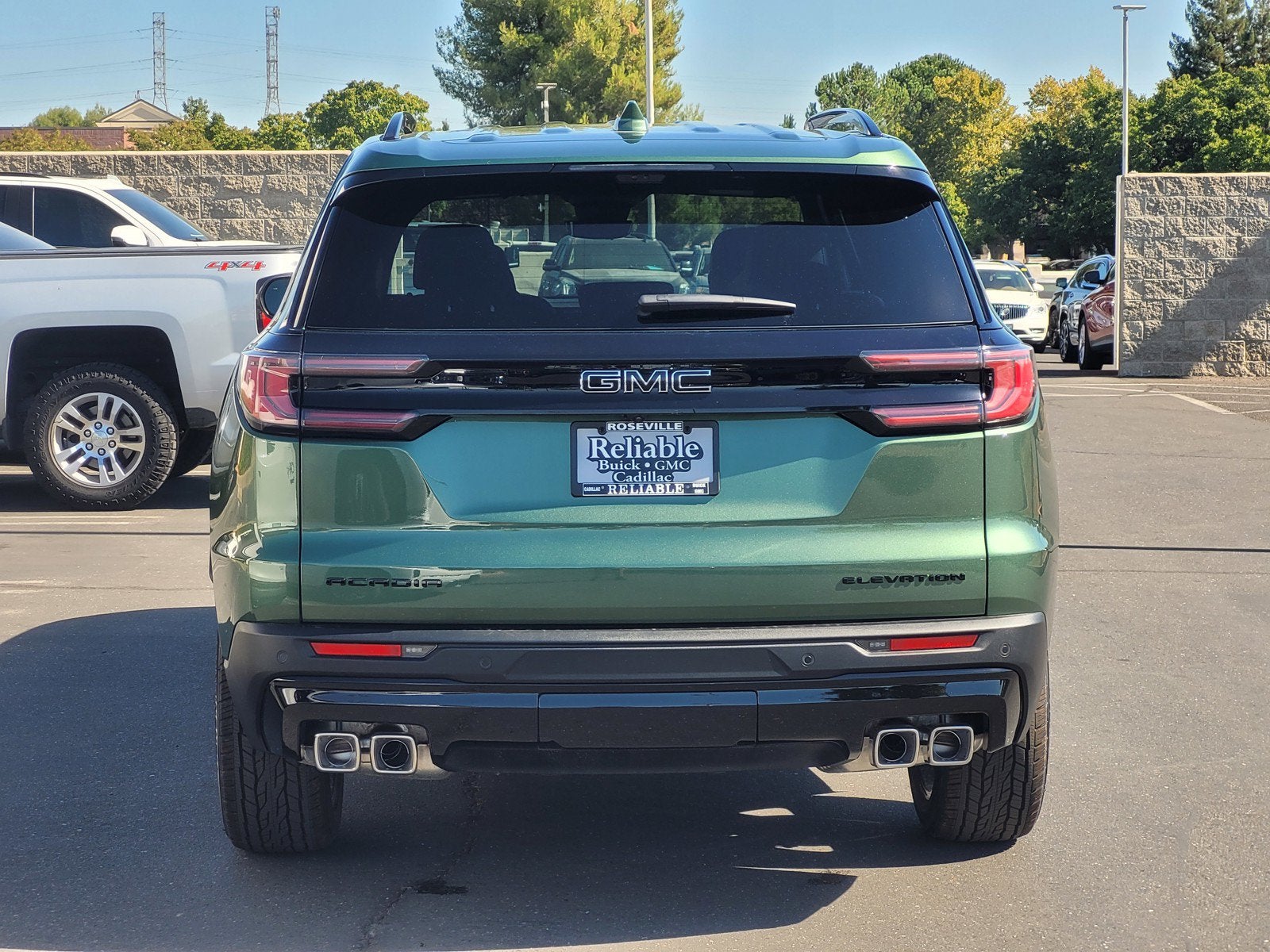 2027 GMC Acadia Elevation