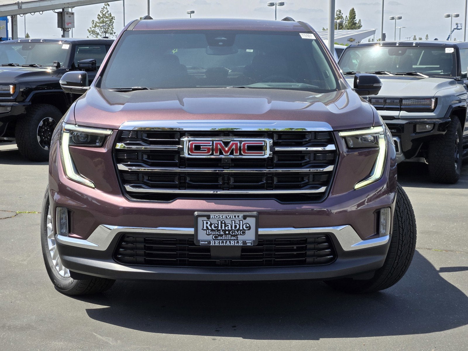 2025 GMC Acadia Elevation