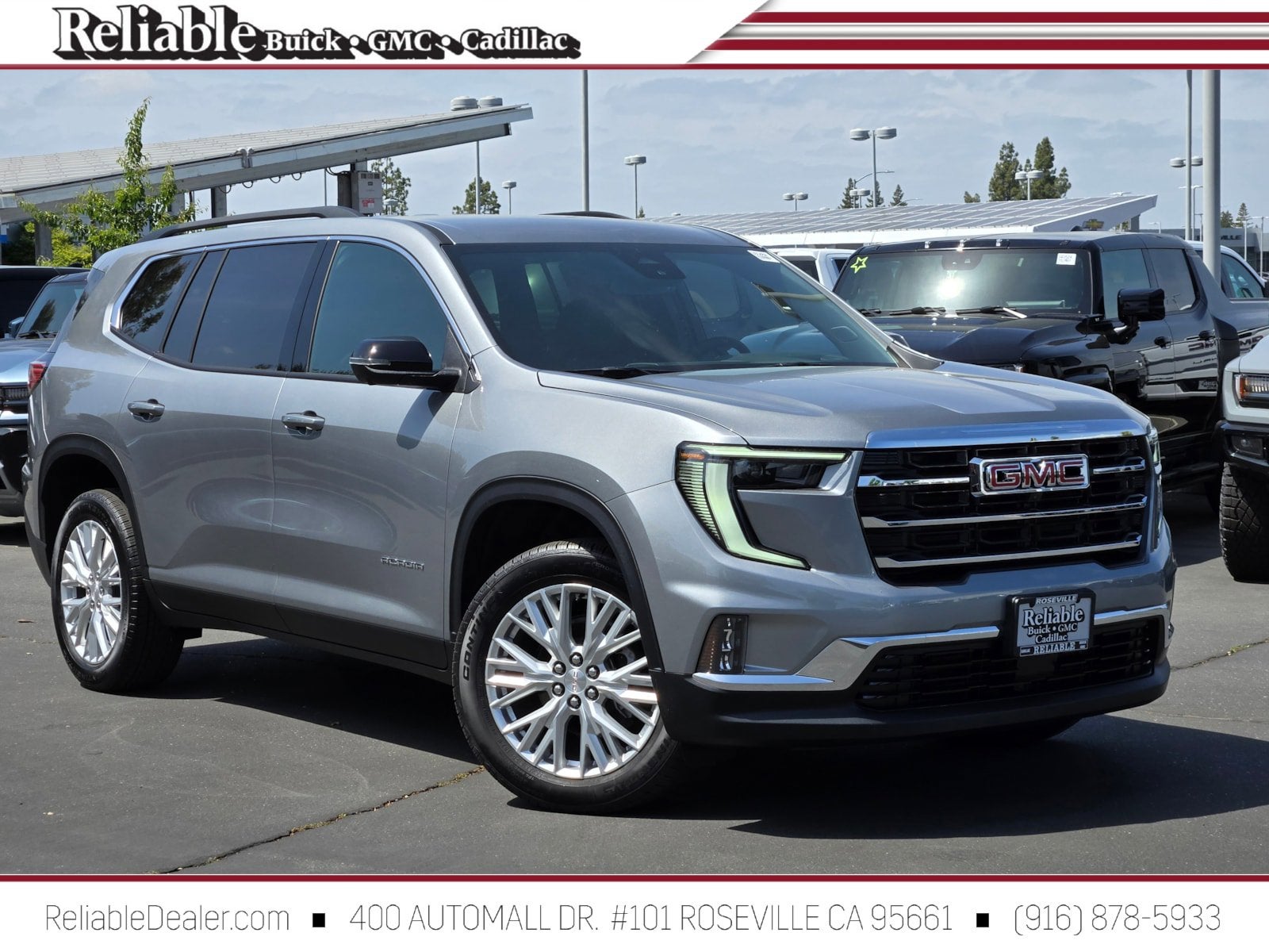 2025 GMC Acadia Elevation