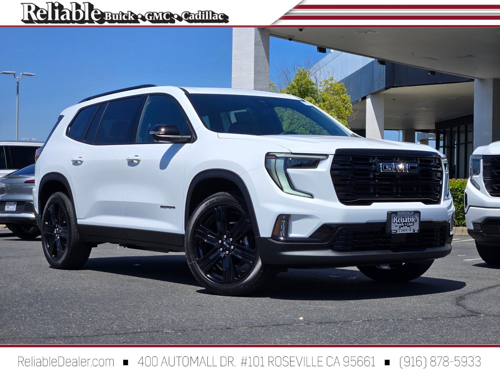 2026 GMC Acadia Elevation