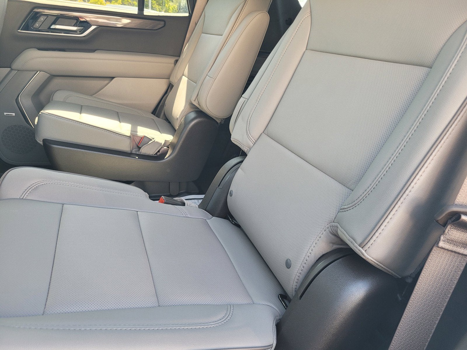 2027 GMC Yukon Elevation