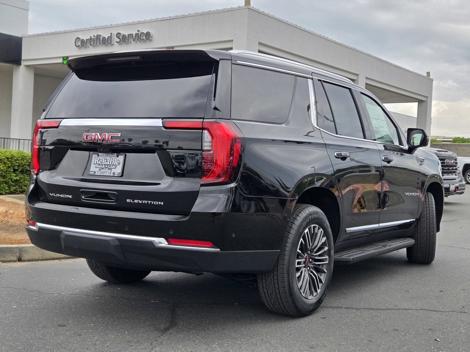 2026 GMC Yukon Elevation