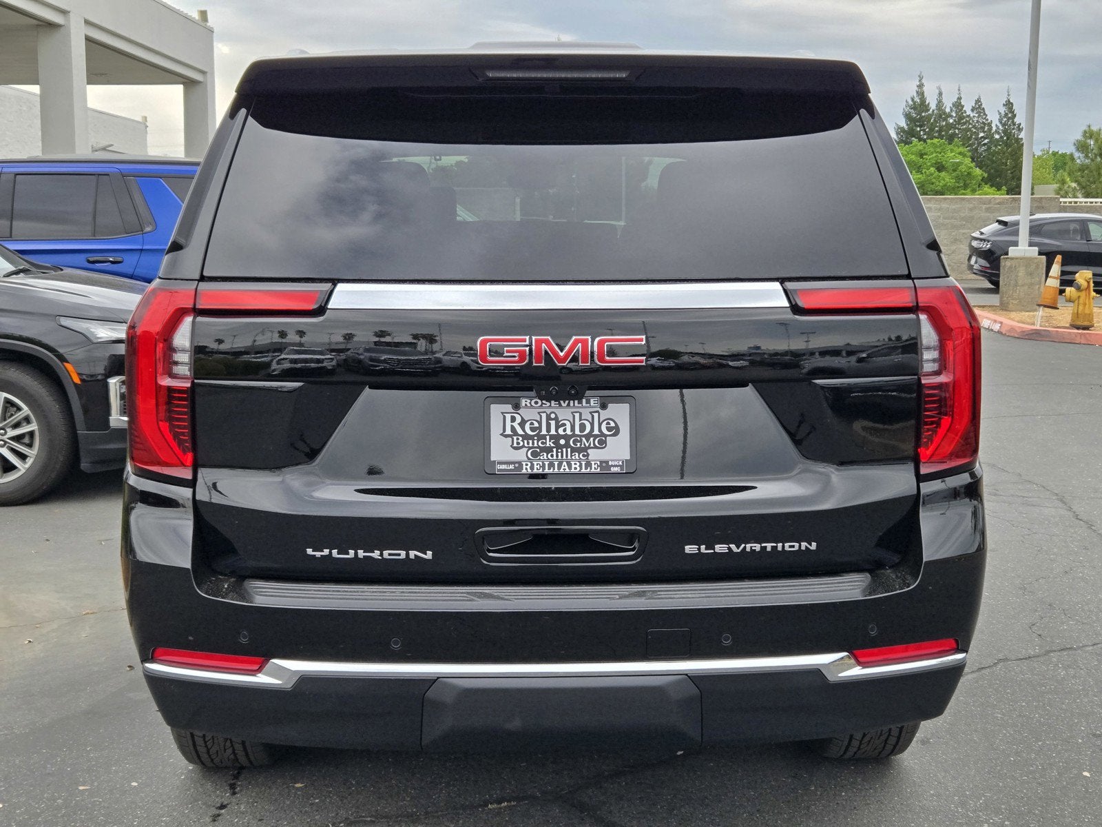 2026 GMC Yukon Elevation