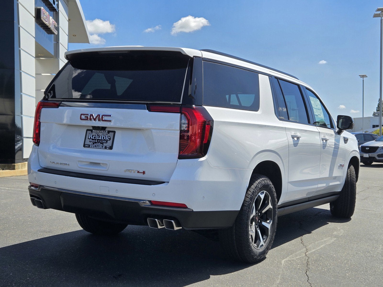 2026 GMC Yukon XL AT4