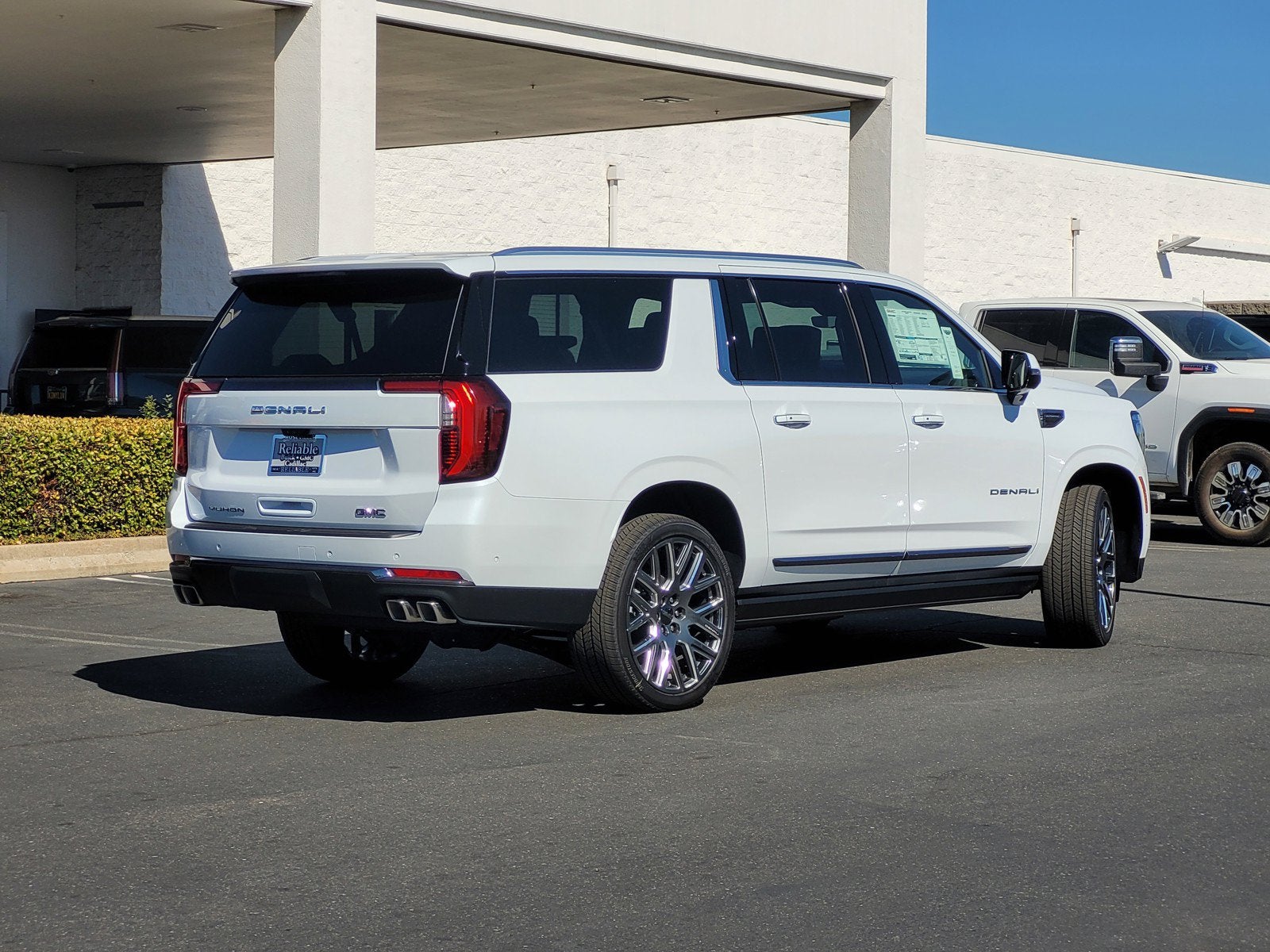 2027 GMC Yukon XL Denali Ultimate