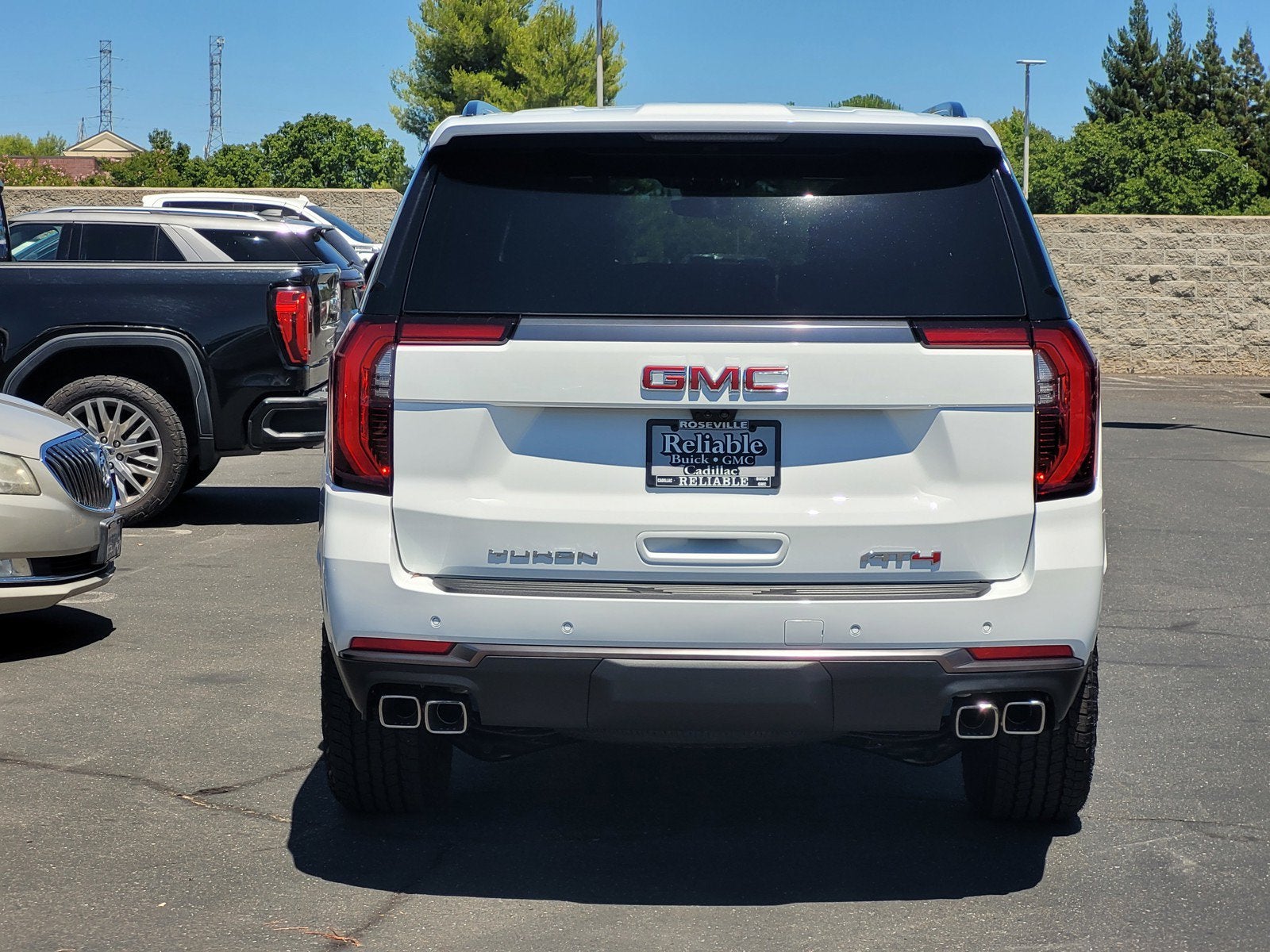 2026 GMC Yukon AT4 Ultimate