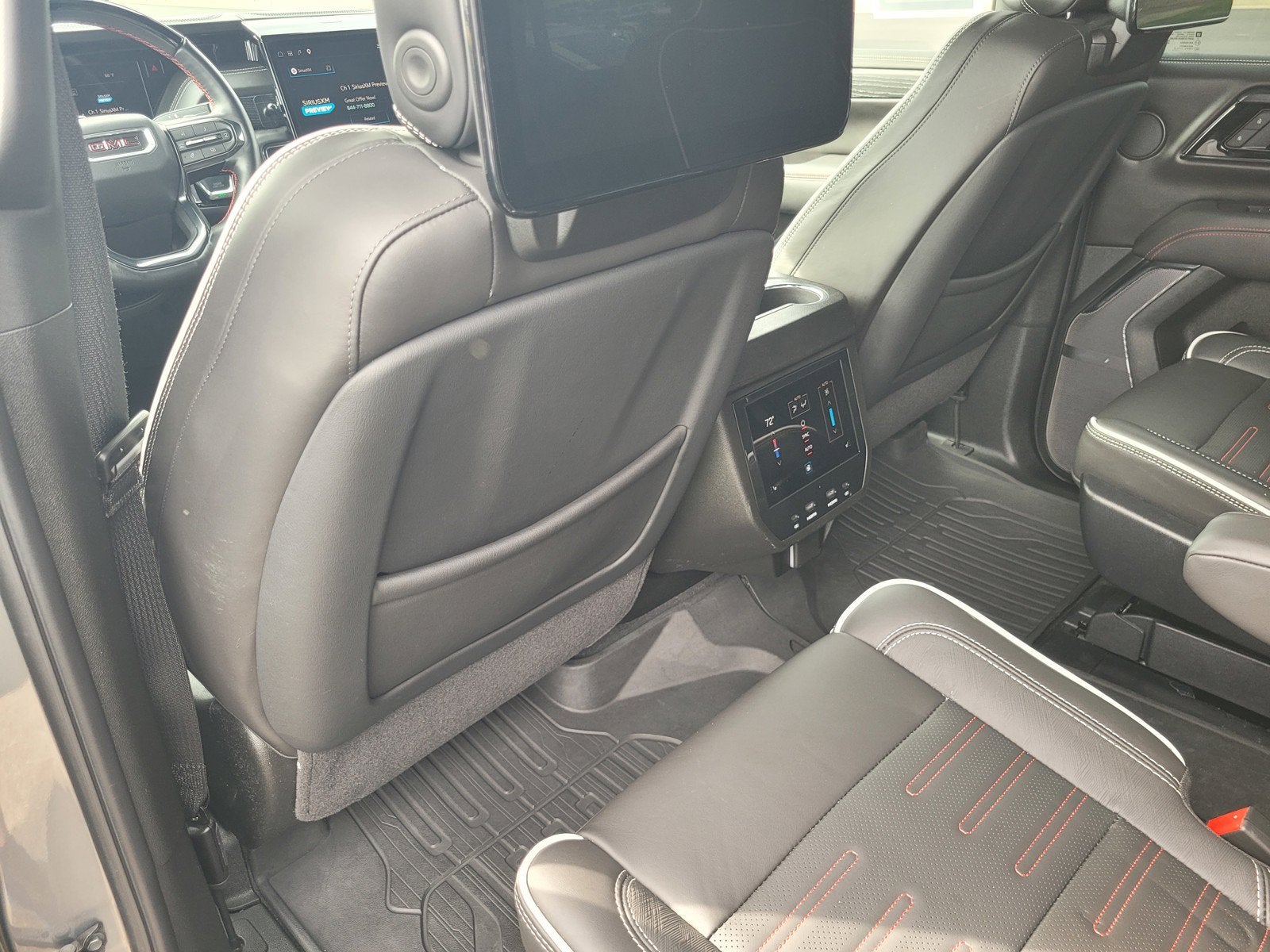 2025 GMC Yukon AT4 Ultimate