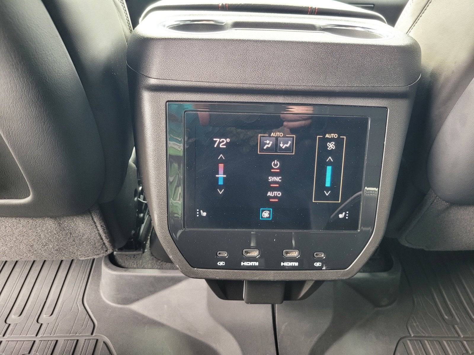 2025 GMC Yukon AT4 Ultimate