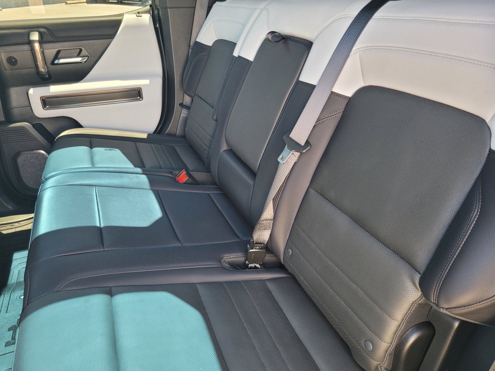 2025 GMC HUMMER EV SUV 2X