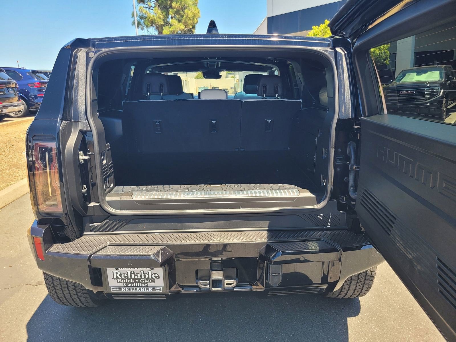 2025 GMC HUMMER EV SUV 2X