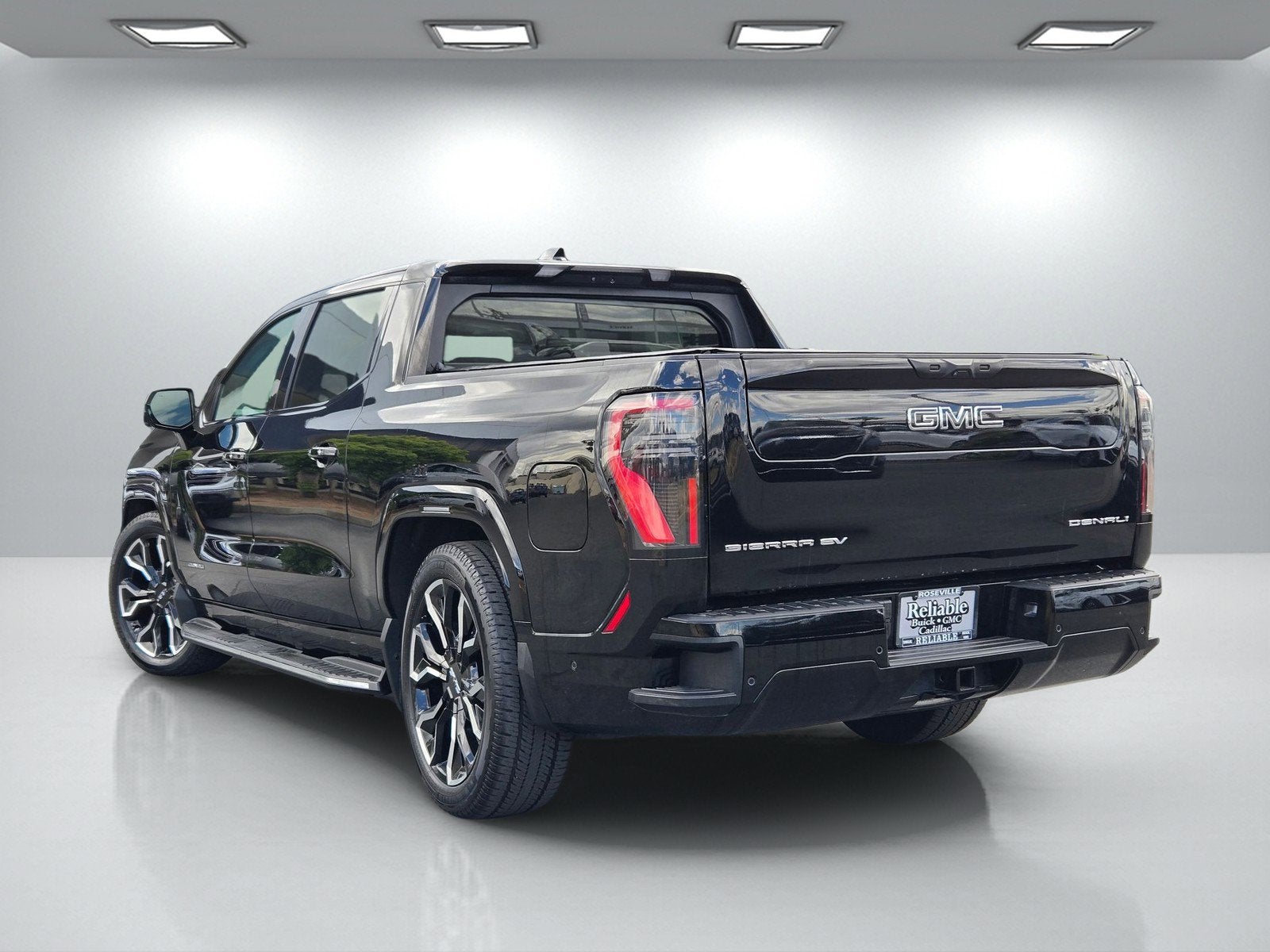 2025 GMC Sierra EV Extended Range Denali
