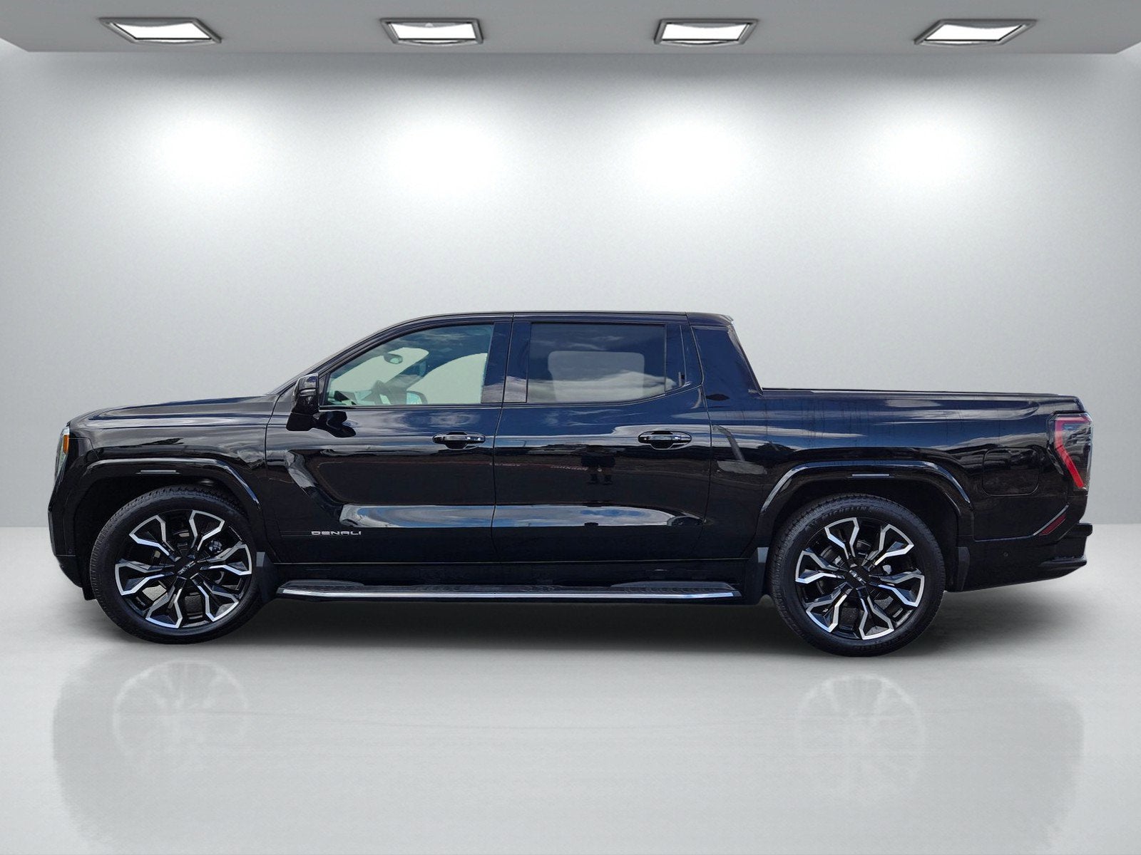 2025 GMC Sierra EV Extended Range Denali