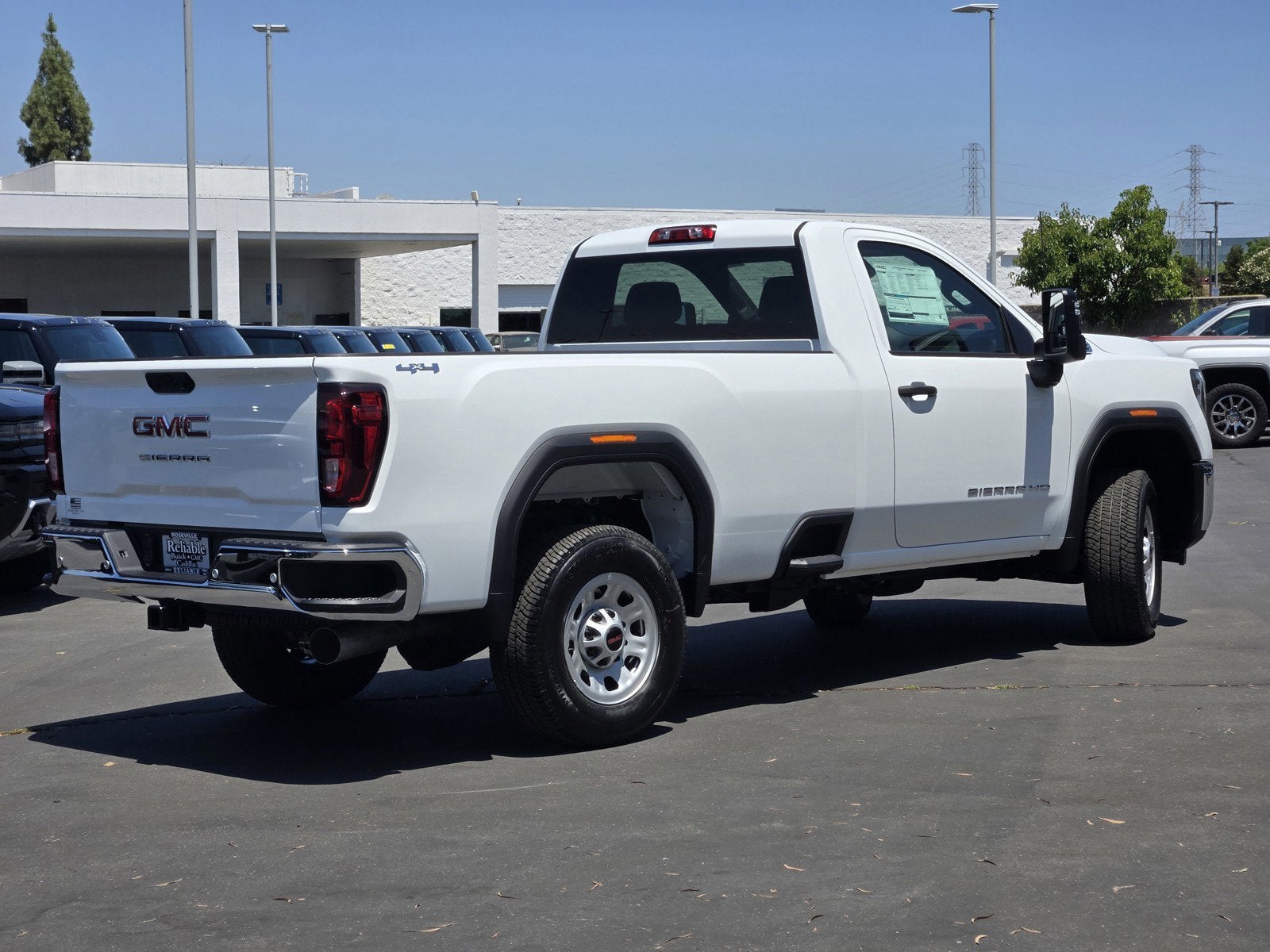 2025 GMC Sierra 2500 HD Pro