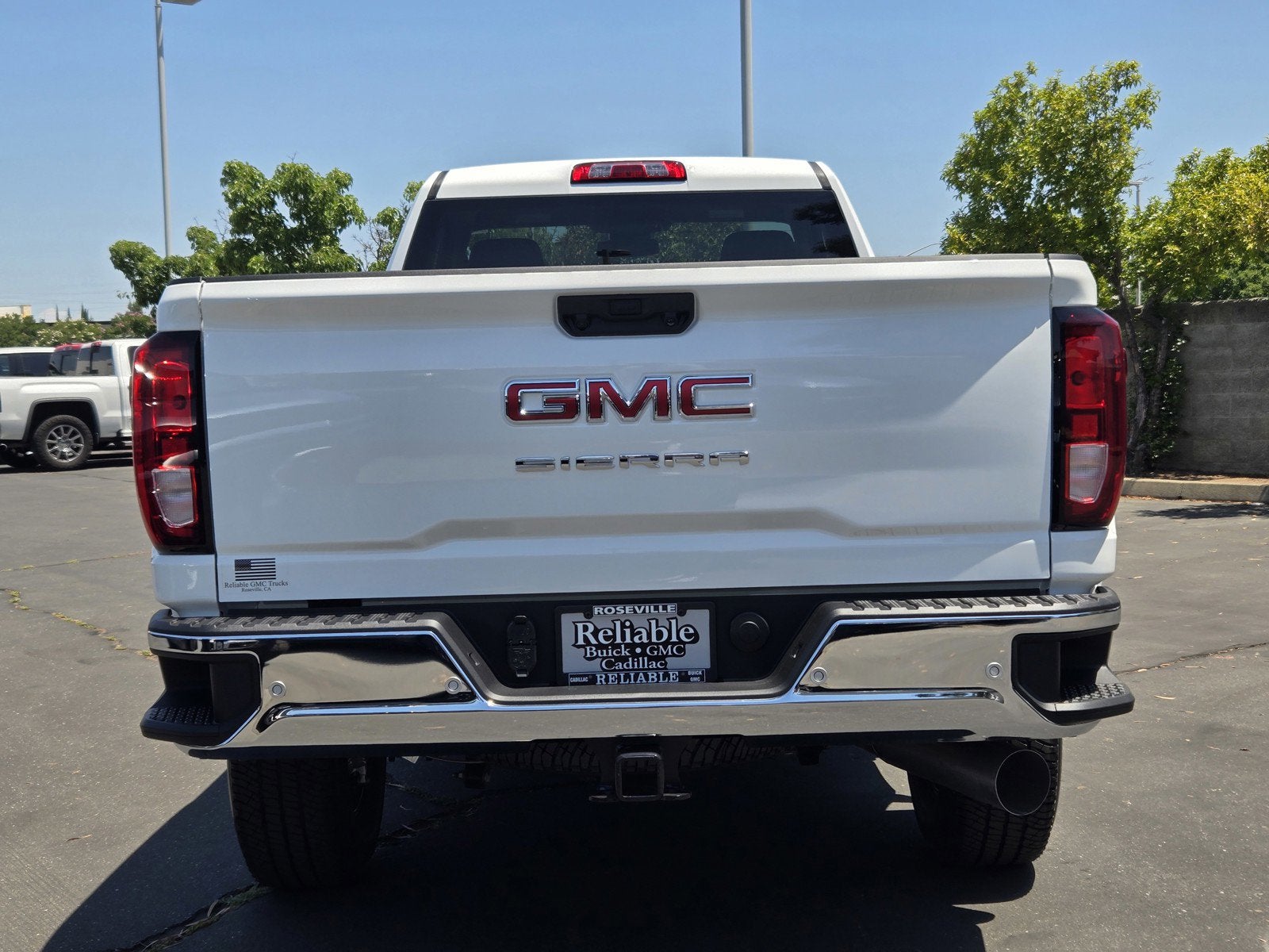 2025 GMC Sierra 2500 HD Pro