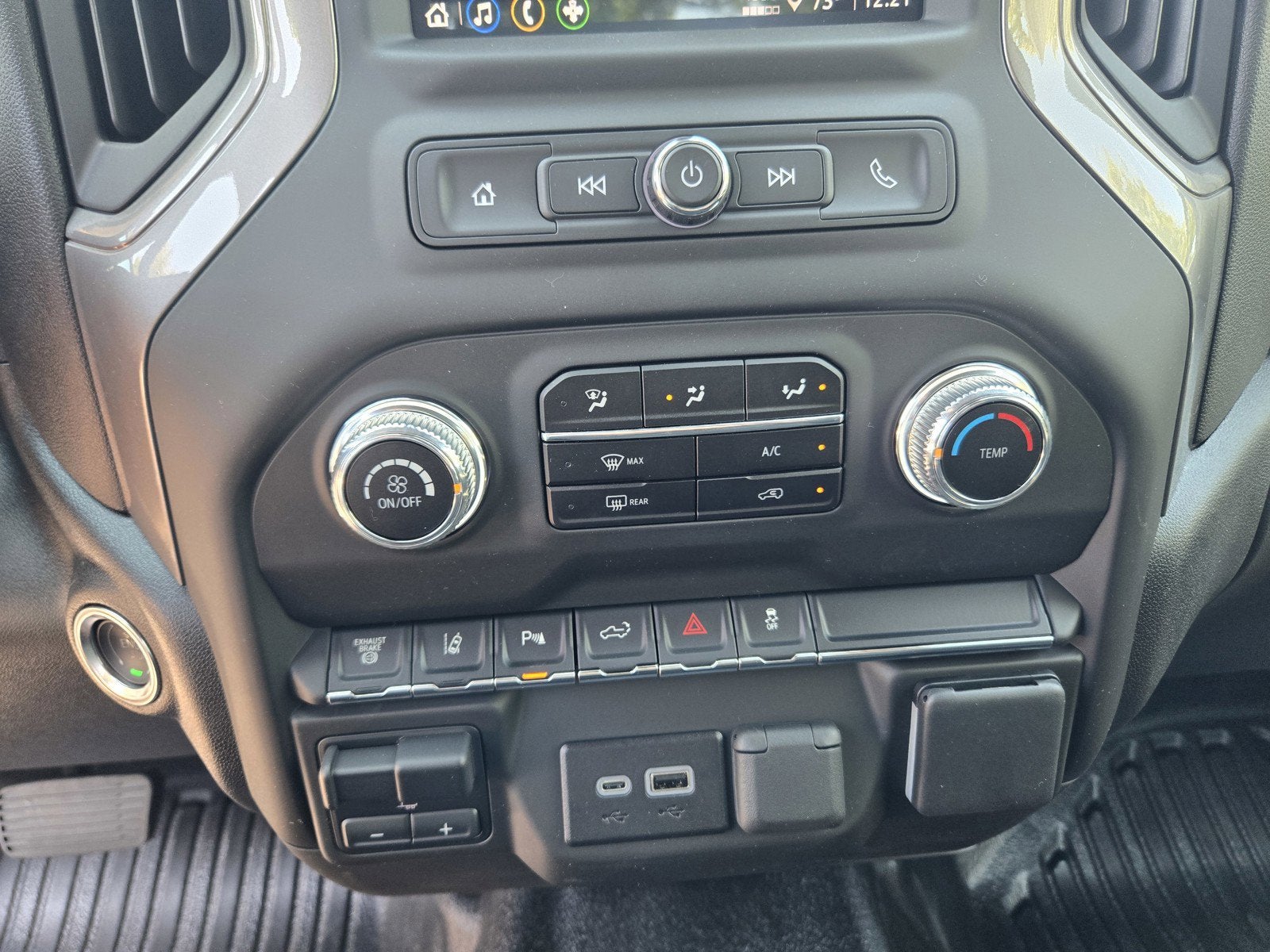 2025 GMC Sierra 2500 HD Pro