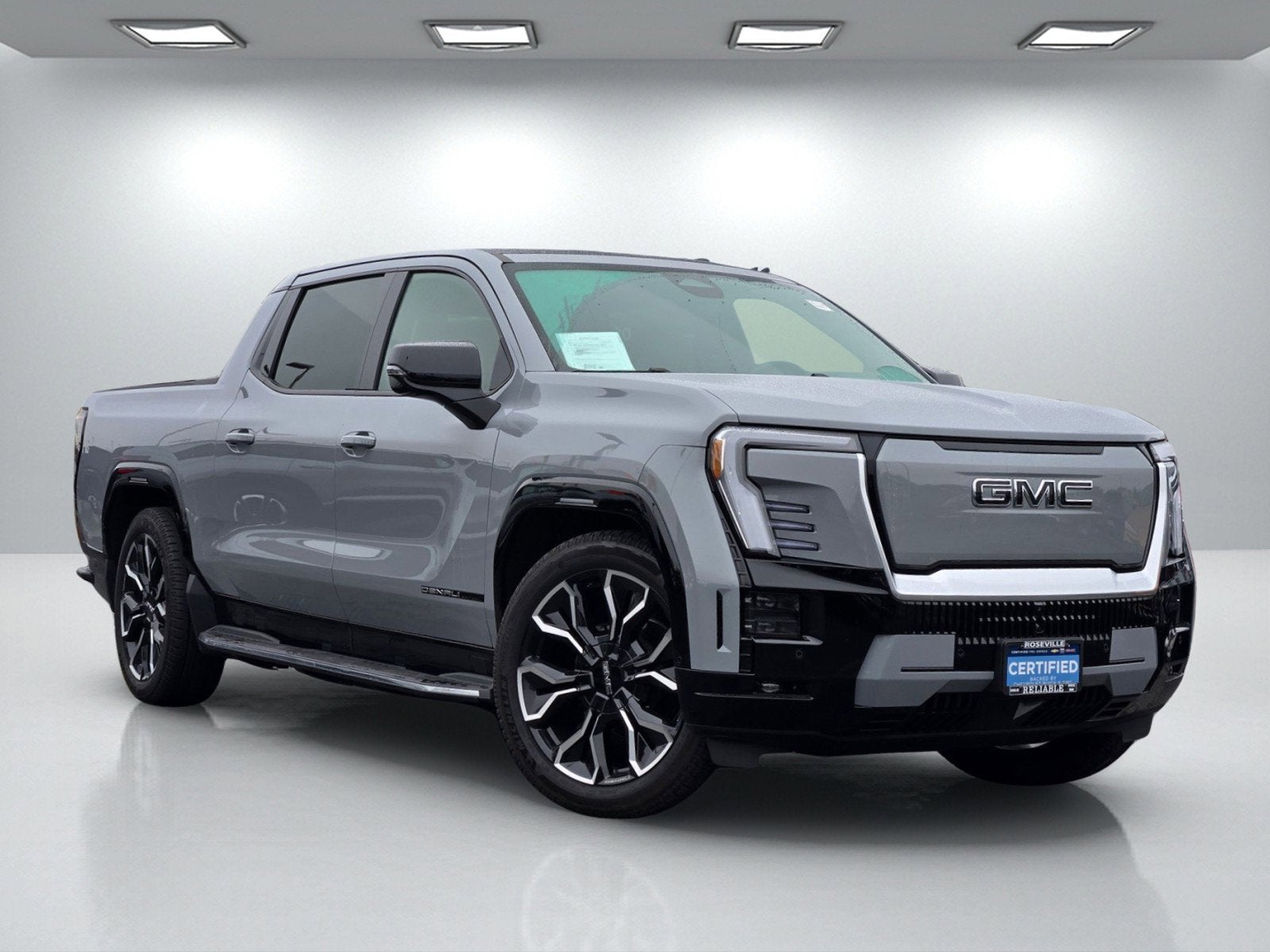 2024 GMC Sierra EV Denali Edition 1