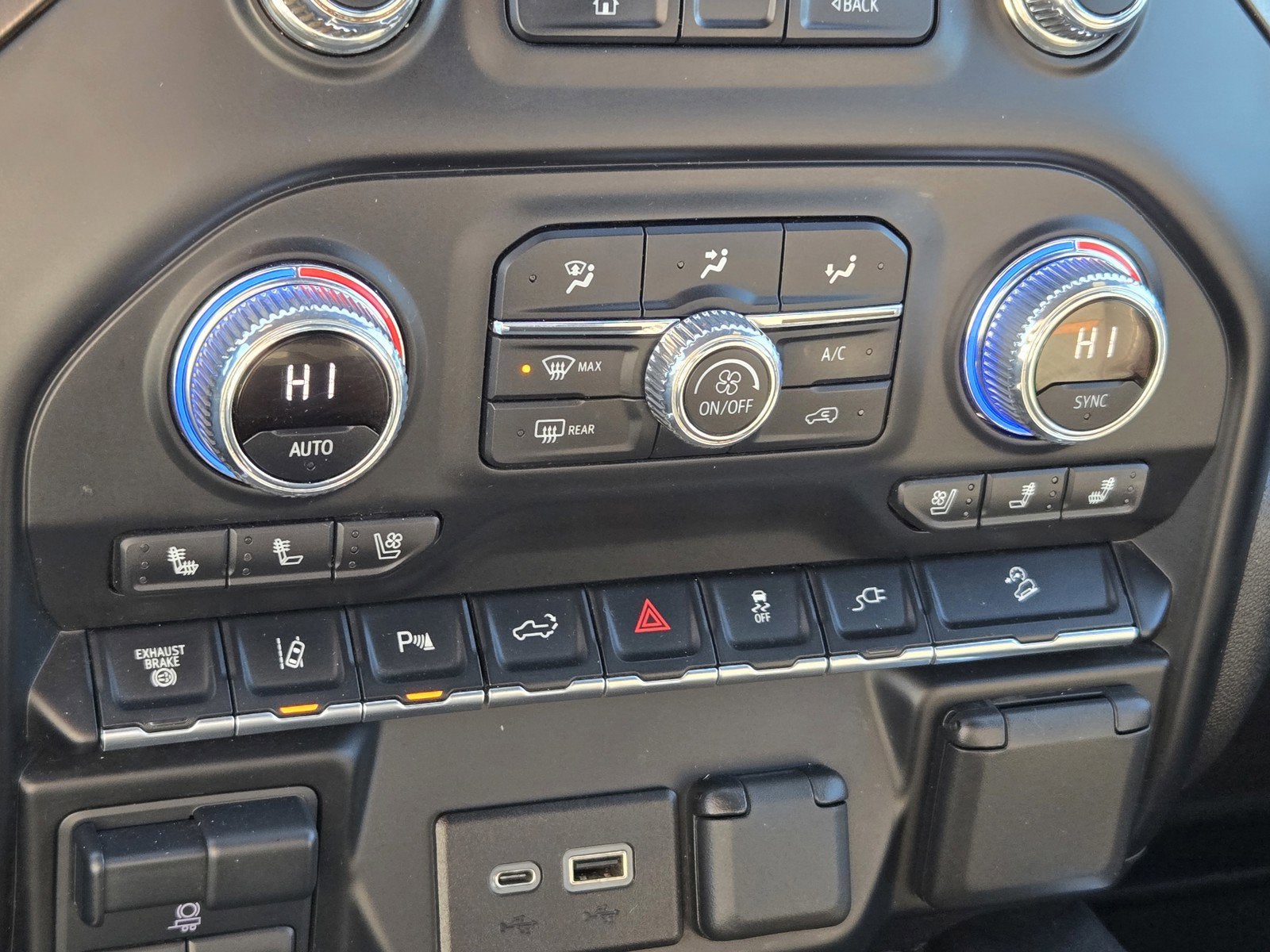 2022 GMC Sierra 2500 HD AT4