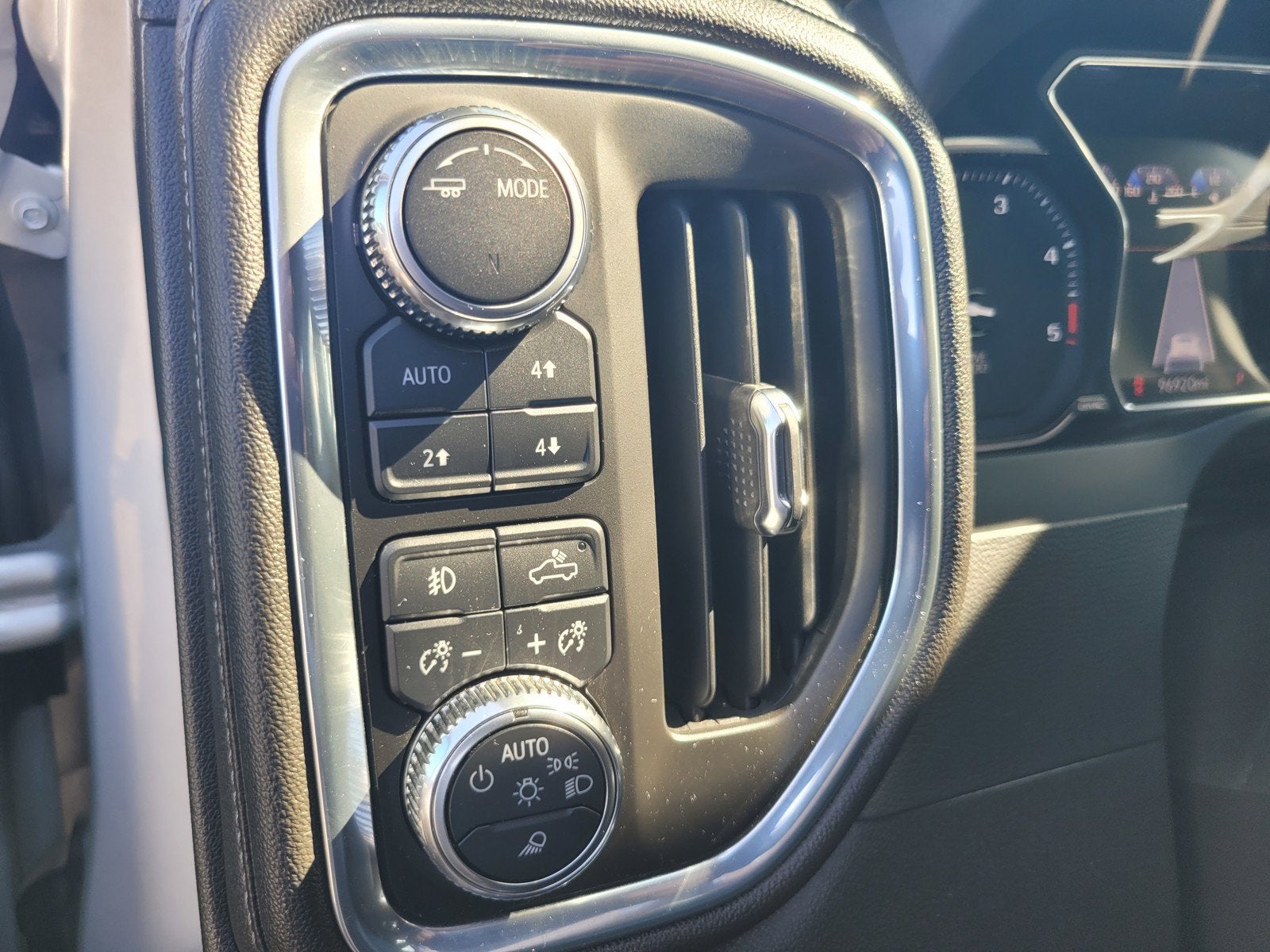 2023 GMC Sierra 3500 HD Denali