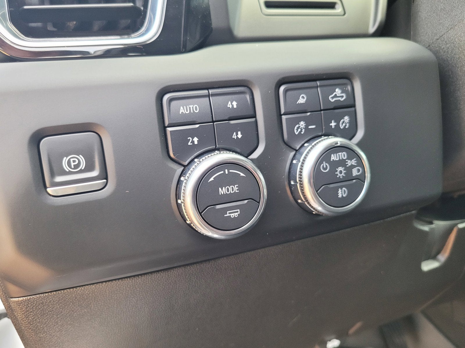2024 GMC Sierra 3500 HD Denali