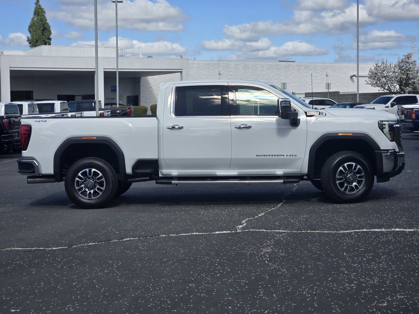 2026 GMC Sierra 2500 HD SLT