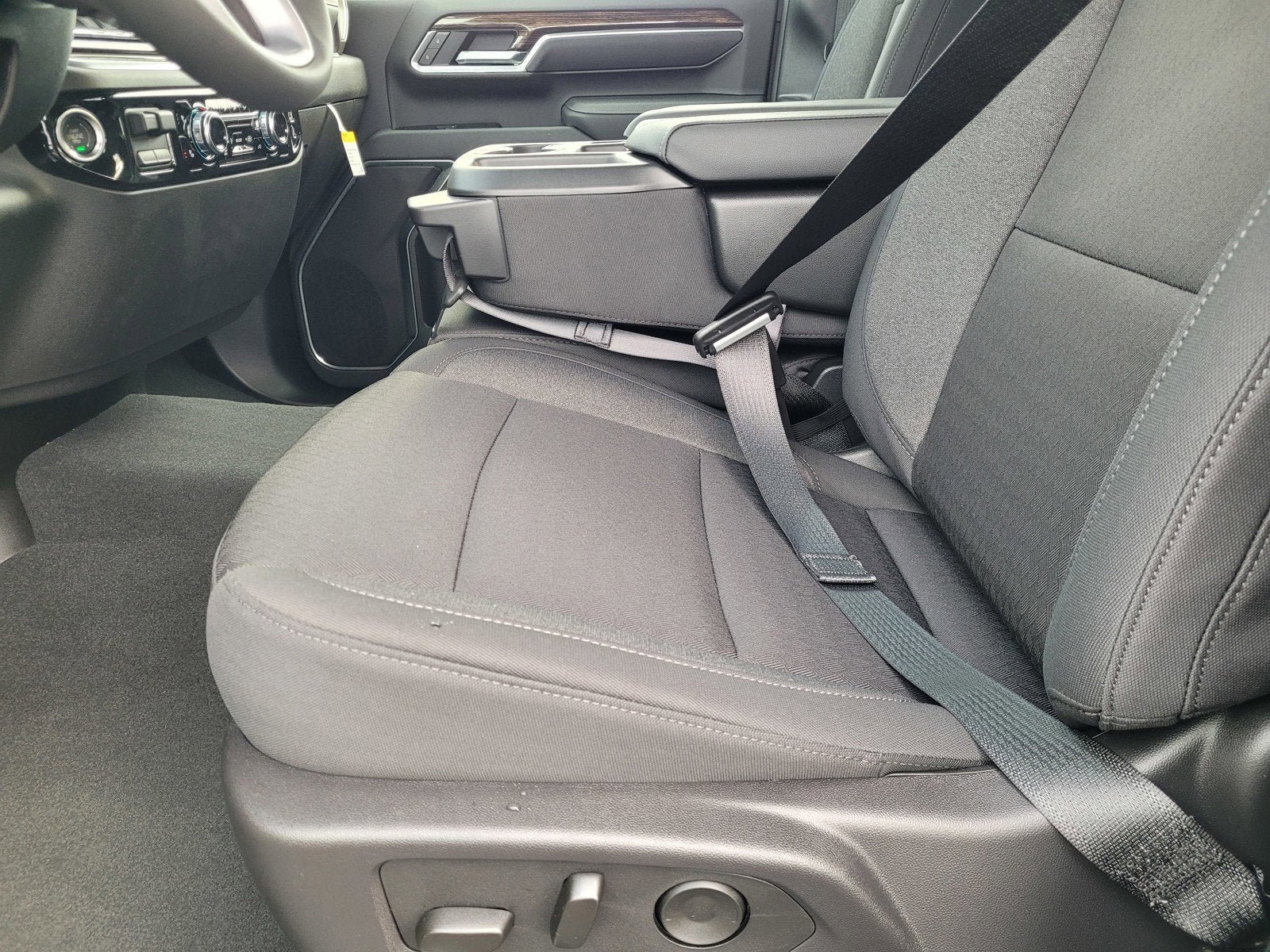 2025 GMC Sierra 2500 HD SLE