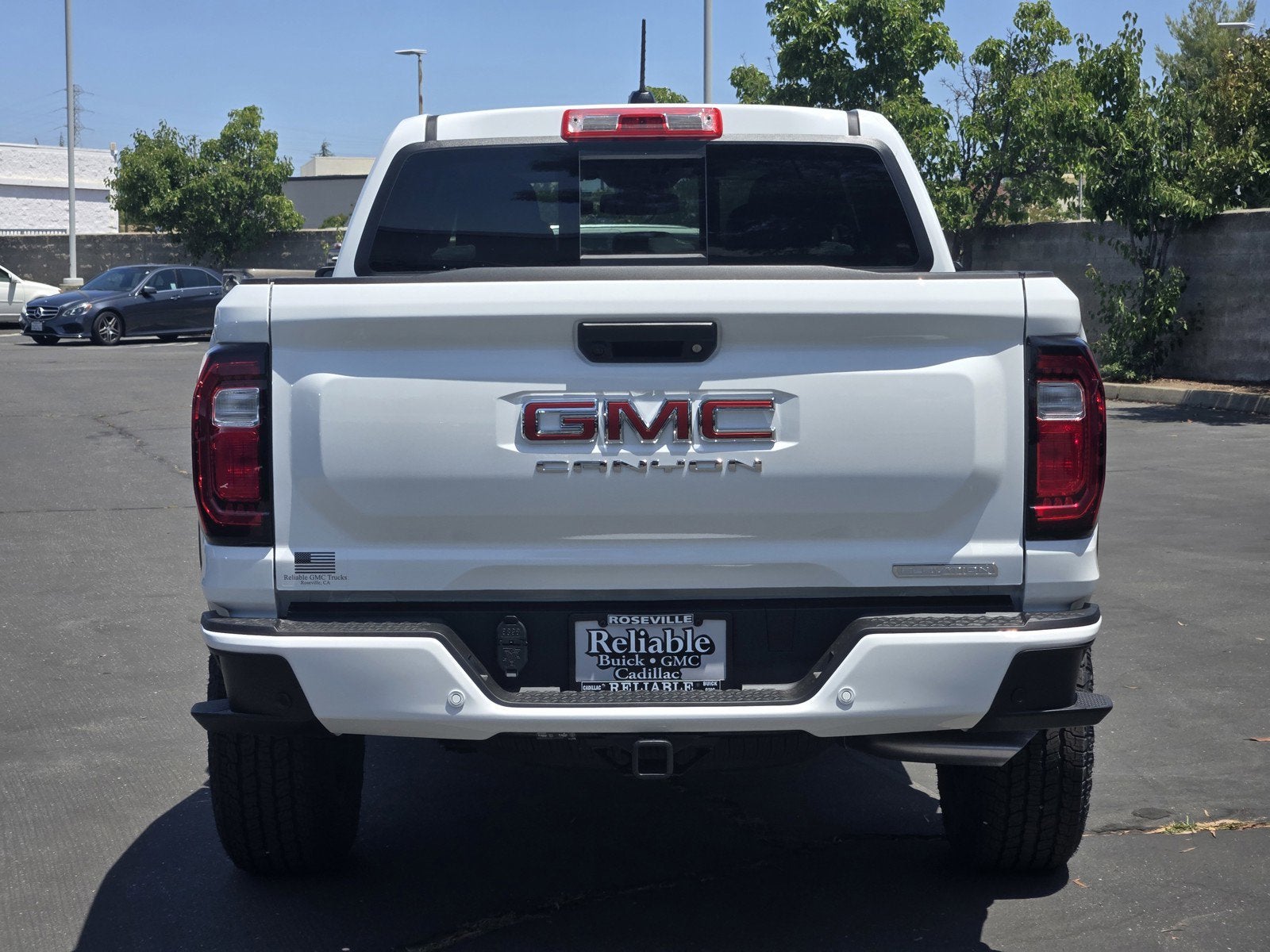 2025 GMC Canyon Elevation