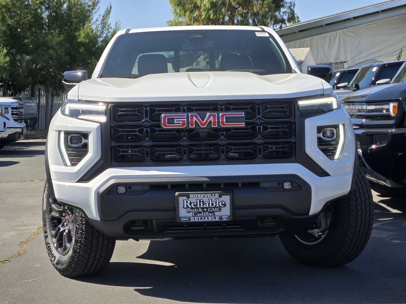 2025 GMC Canyon Elevation
