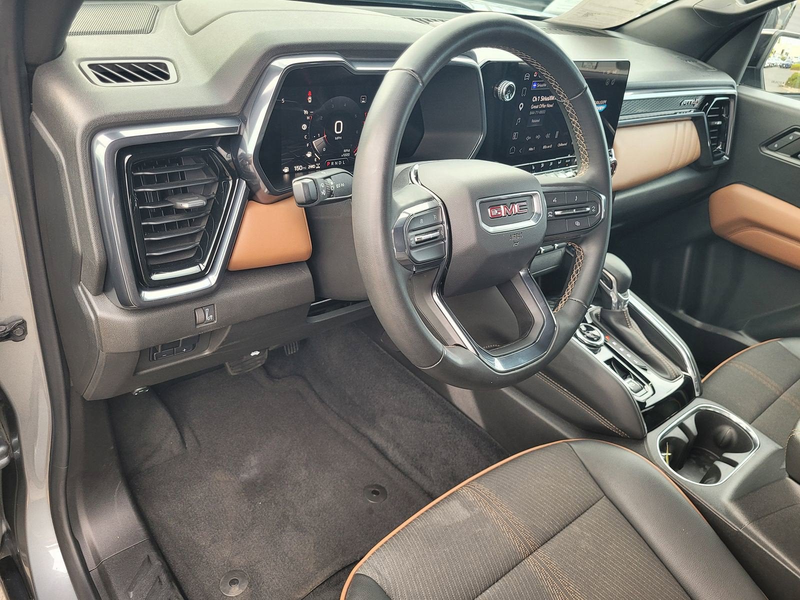 2023 GMC Canyon 4WD AT4