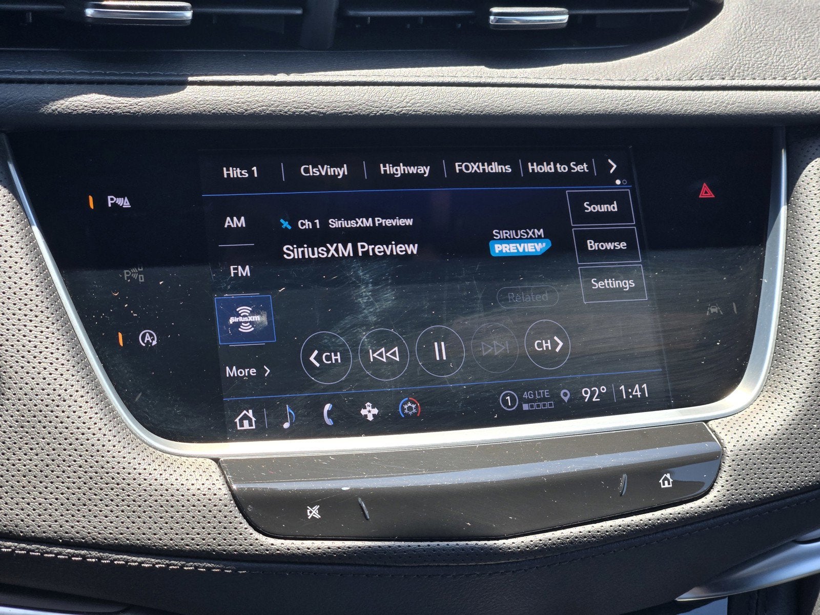 2025 Cadillac XT5 Luxury