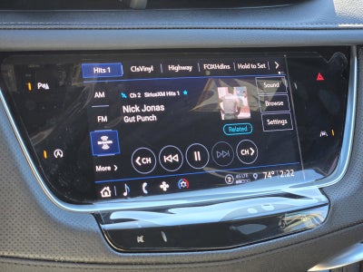 2025 Cadillac XT6 Luxury