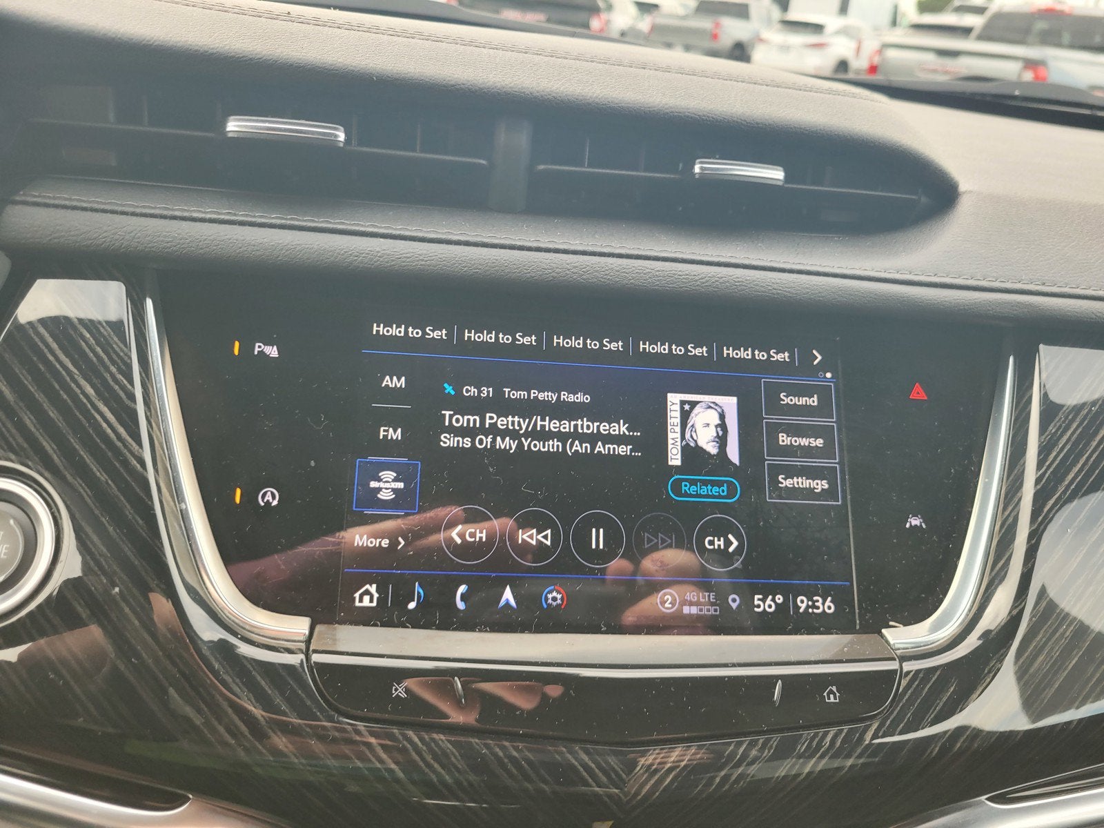 2025 Cadillac XT6 Premium Luxury