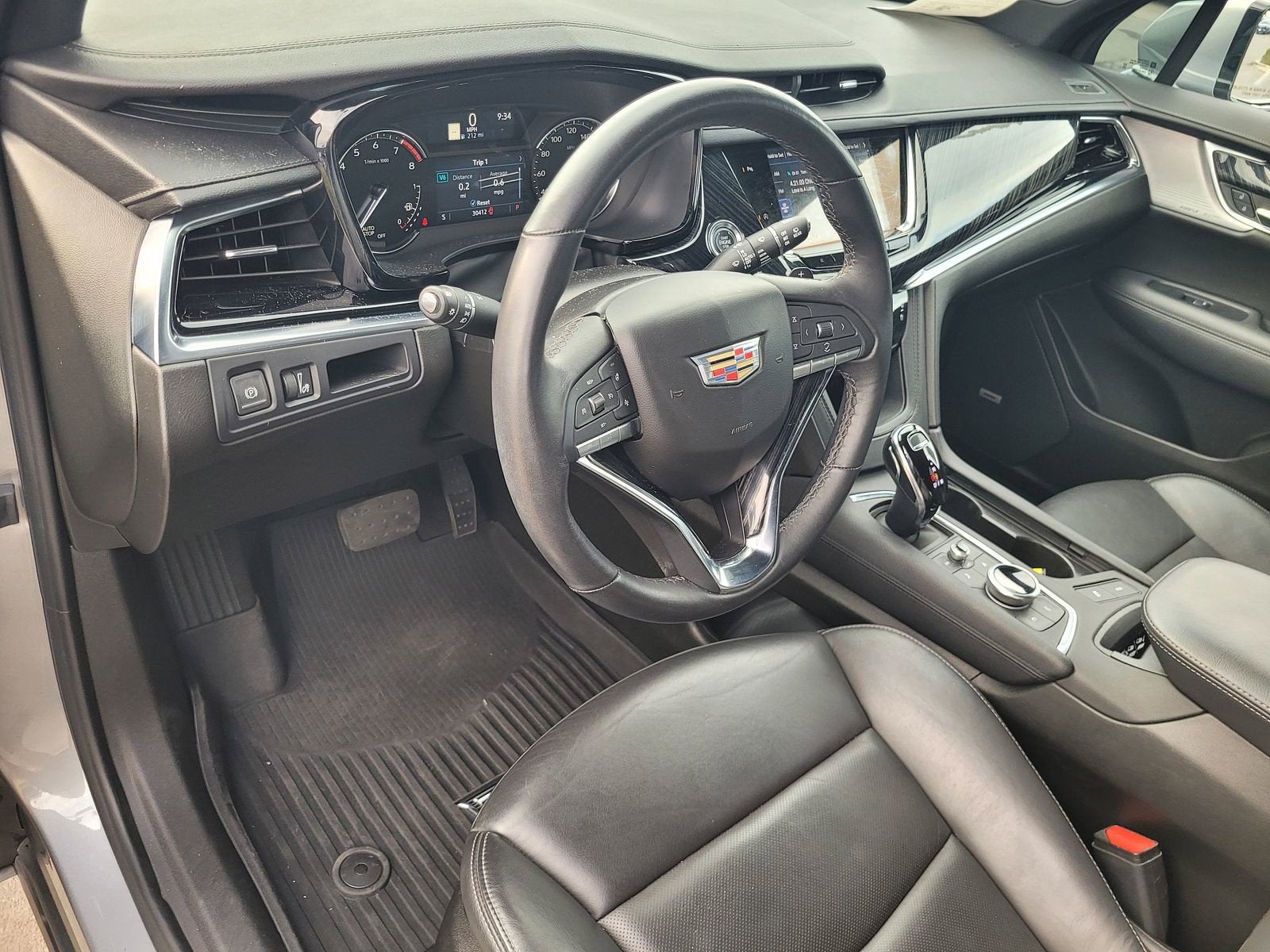 2025 Cadillac XT6 Premium Luxury