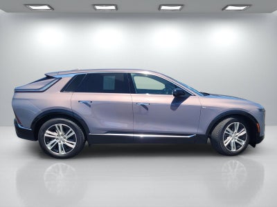 2024 Cadillac LYRIQ Tech