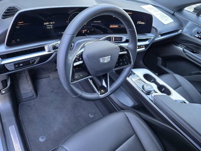 2024 Cadillac LYRIQ Tech