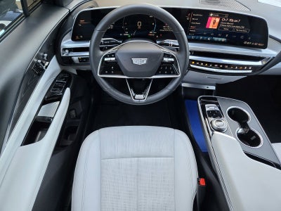 2024 Cadillac LYRIQ Luxury 1