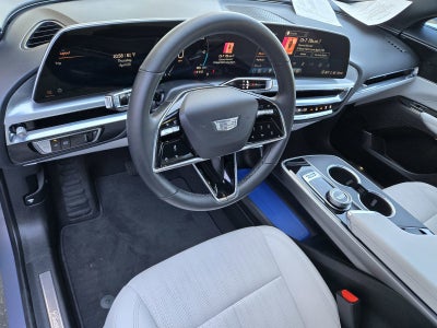 2024 Cadillac LYRIQ Luxury 1