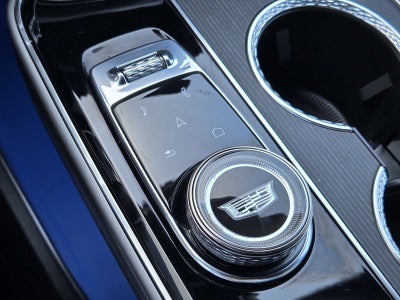 2024 Cadillac LYRIQ Luxury 1