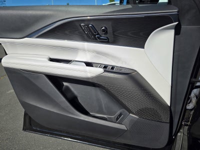 2024 Cadillac LYRIQ Sport 1