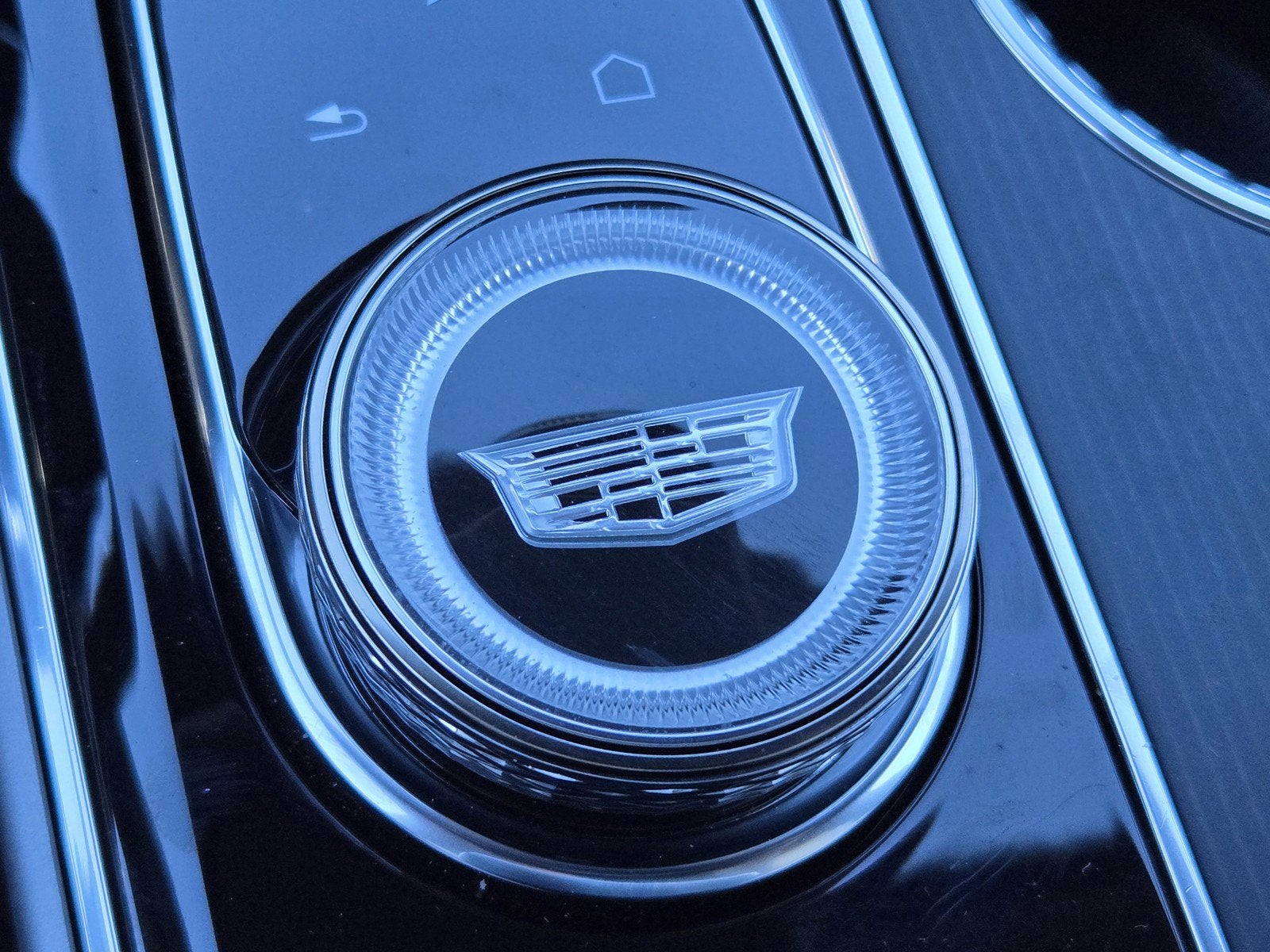 2024 Cadillac LYRIQ Sport 1