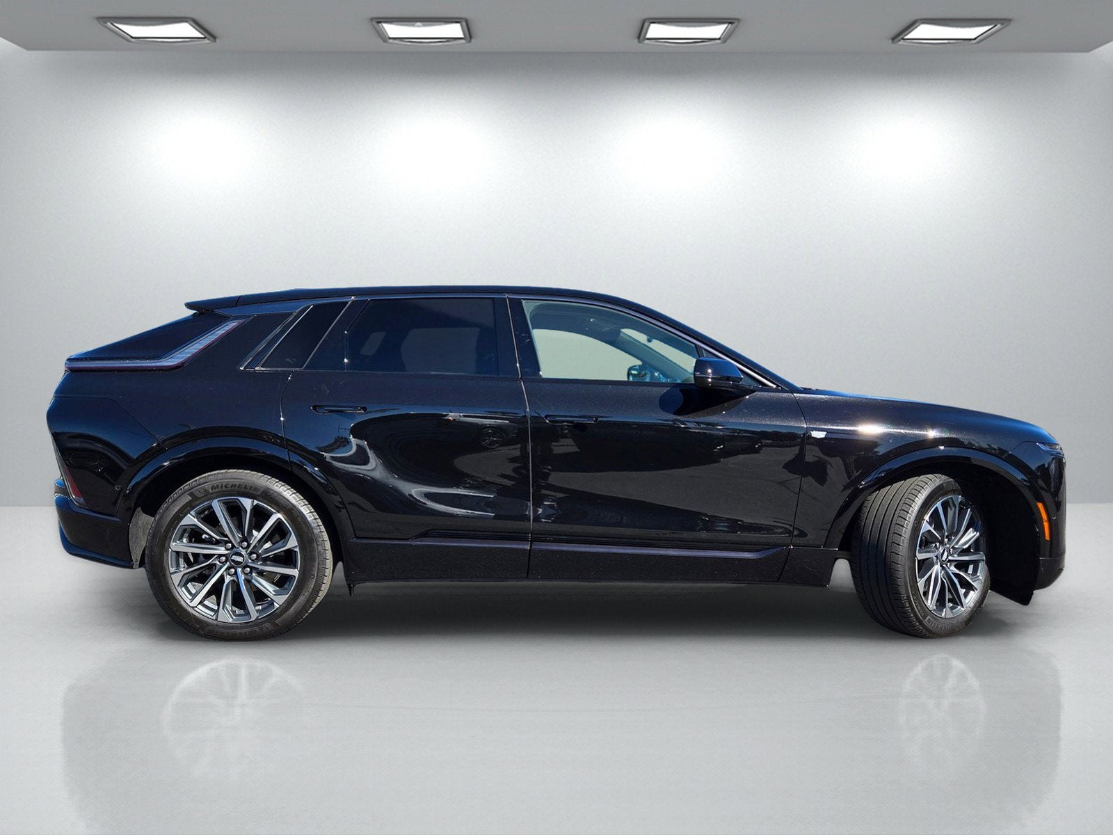 2024 Cadillac LYRIQ Sport 1