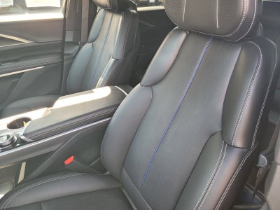 2024 Cadillac LYRIQ Sport 2