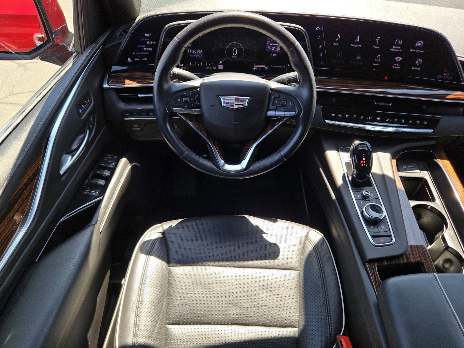 2022 Cadillac Escalade Premium Luxury