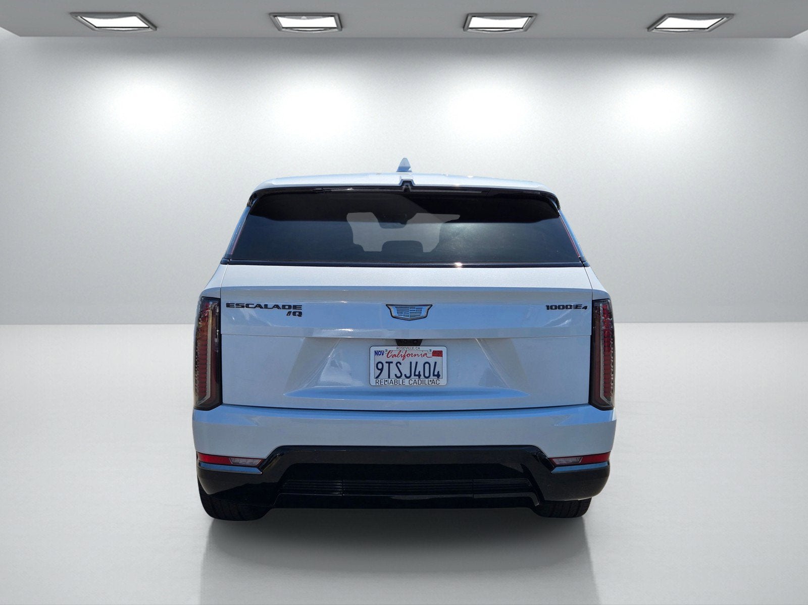 2026 Cadillac ESCALADE IQ Sport