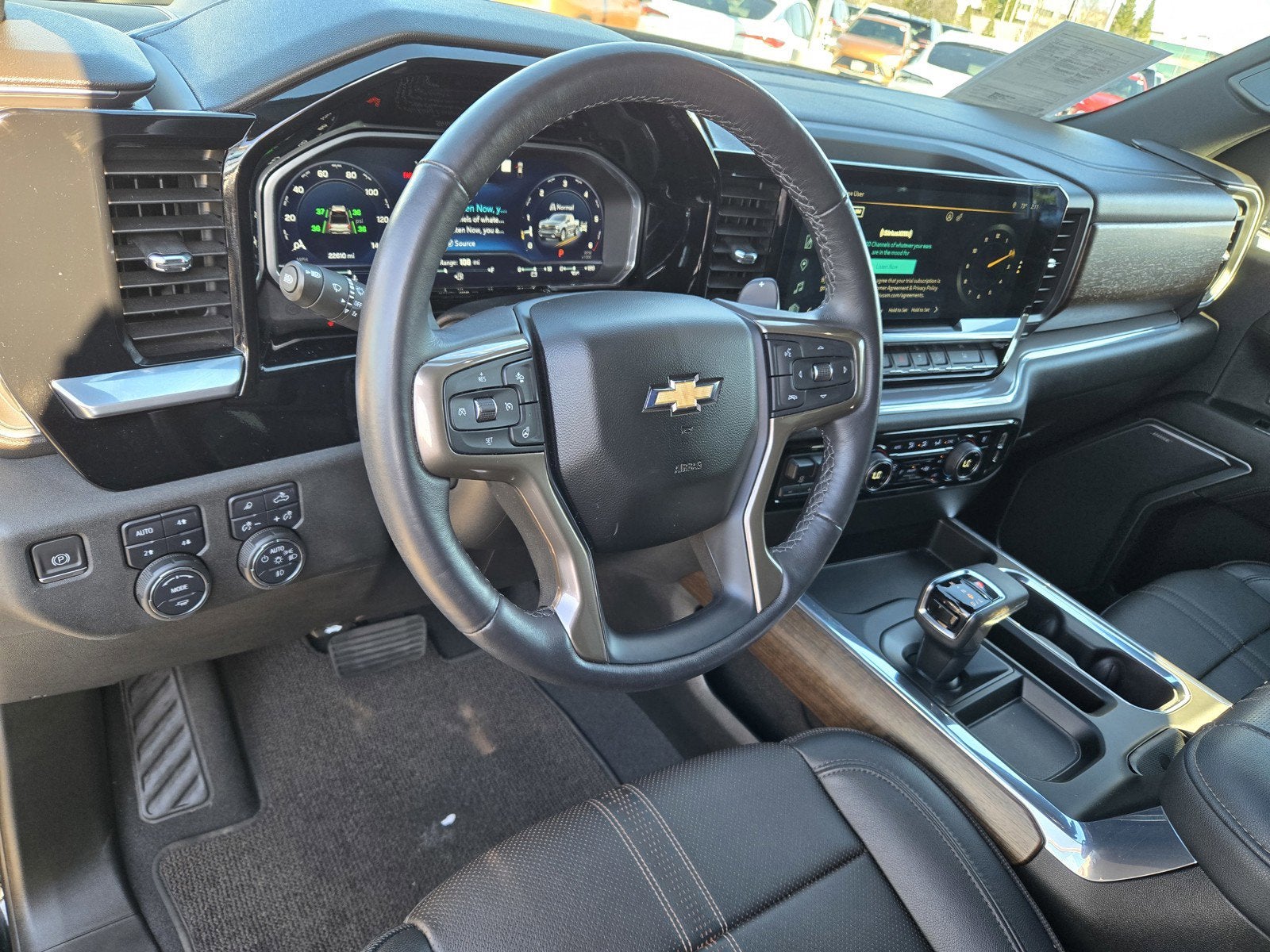 2023 Chevrolet Silverado 1500 High Country